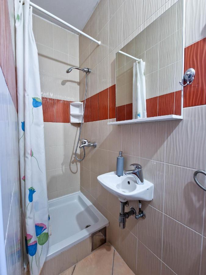 Apartments Monopoly Novalja Ngoại thất bức ảnh