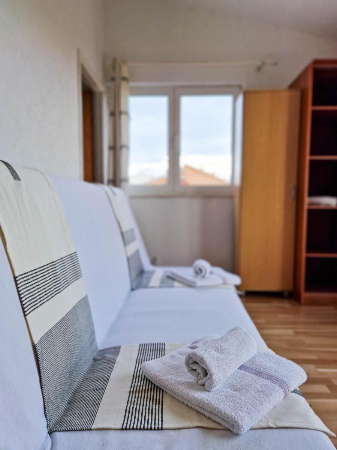 Apartments Monopoly Novalja Ngoại thất bức ảnh