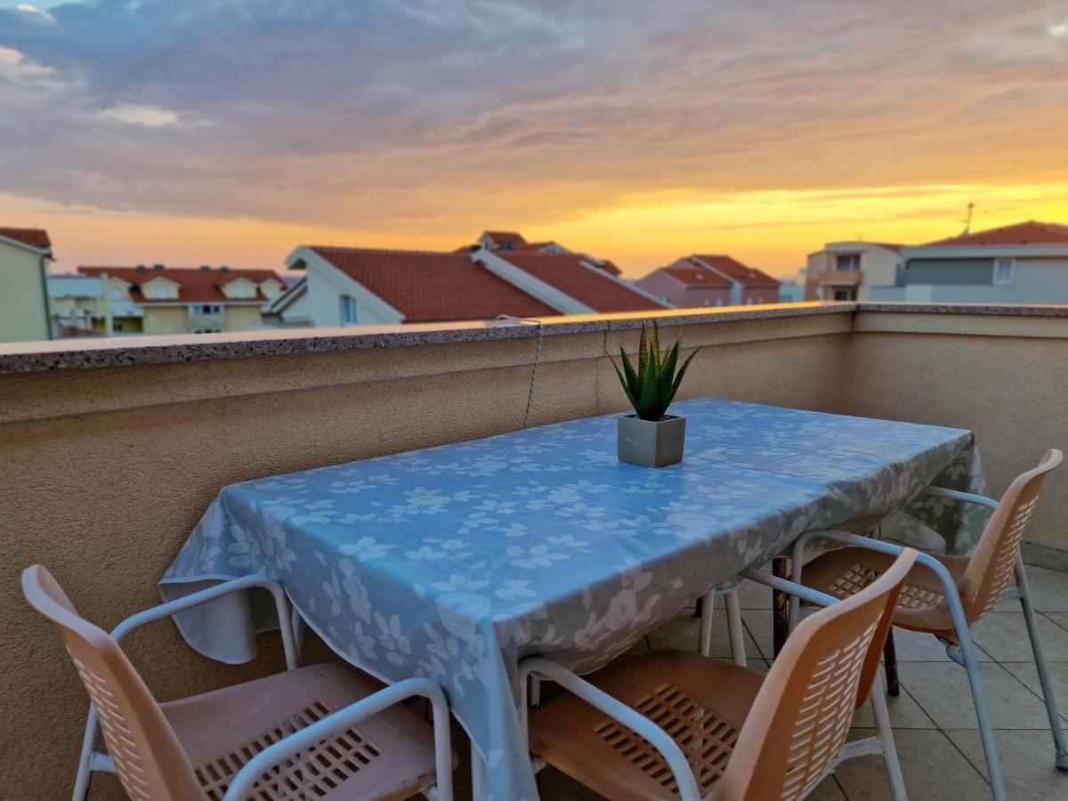 Apartments Monopoly Novalja Ngoại thất bức ảnh