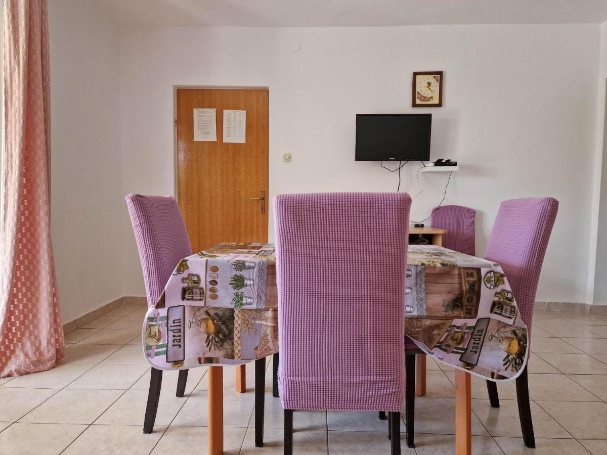 Apartments Monopoly Novalja Ngoại thất bức ảnh