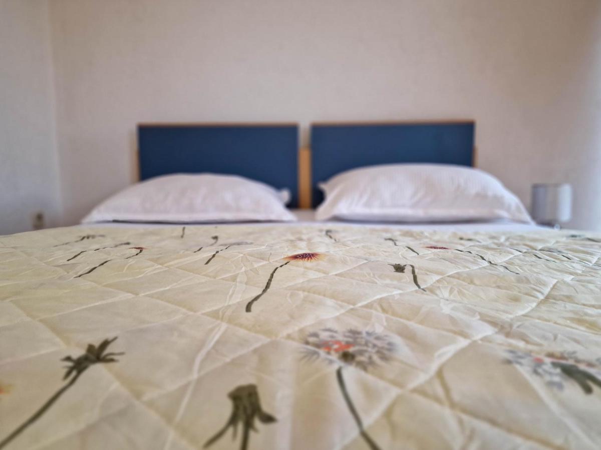 Apartments Monopoly Novalja Ngoại thất bức ảnh